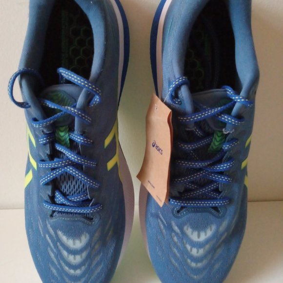 SOLD ELSEWHERE: Asics GT-2000 (version 11) - Mens size 12 - Picture 3 of 8